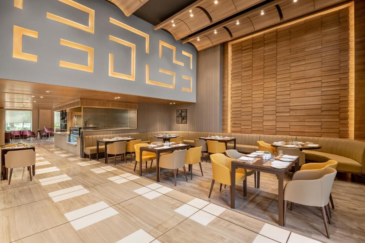 Radisson Hotel Sector 29 Gurugram Gurgaon Exterior foto
